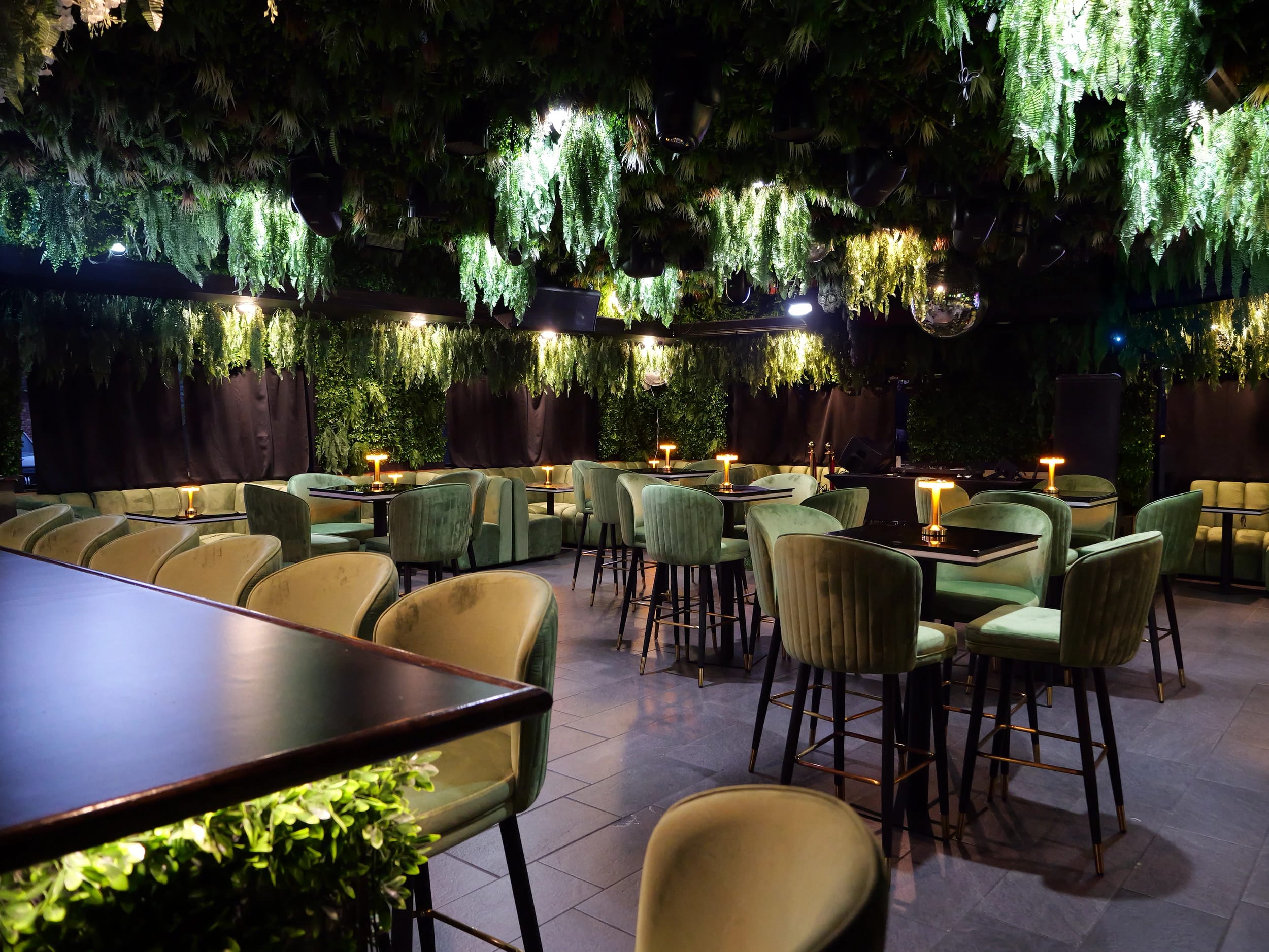Zen Bar & Grill - Best Latin-Asian Fusion in West Palm Beach, Florida. Restaurant in West Palm Beach, Florida