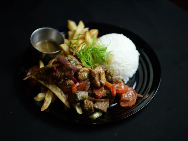 Lomo Saltado