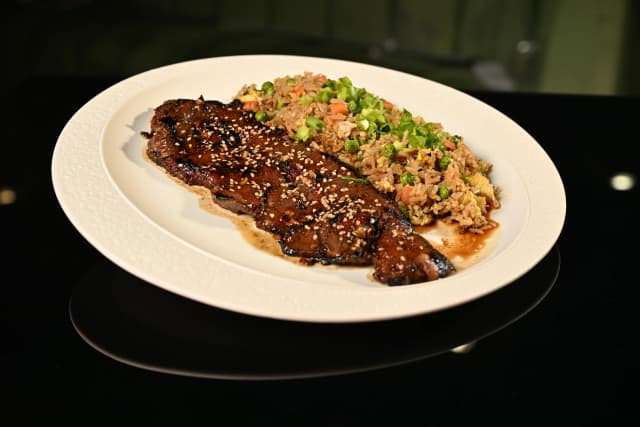 Teriyaki Glazed Skirt Steak